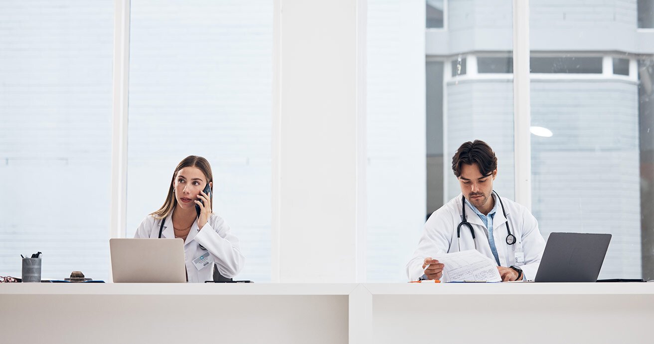 Healthcare professionals using Sawtic AI