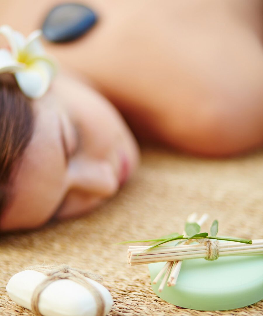 Spa Professional Consulting with Client